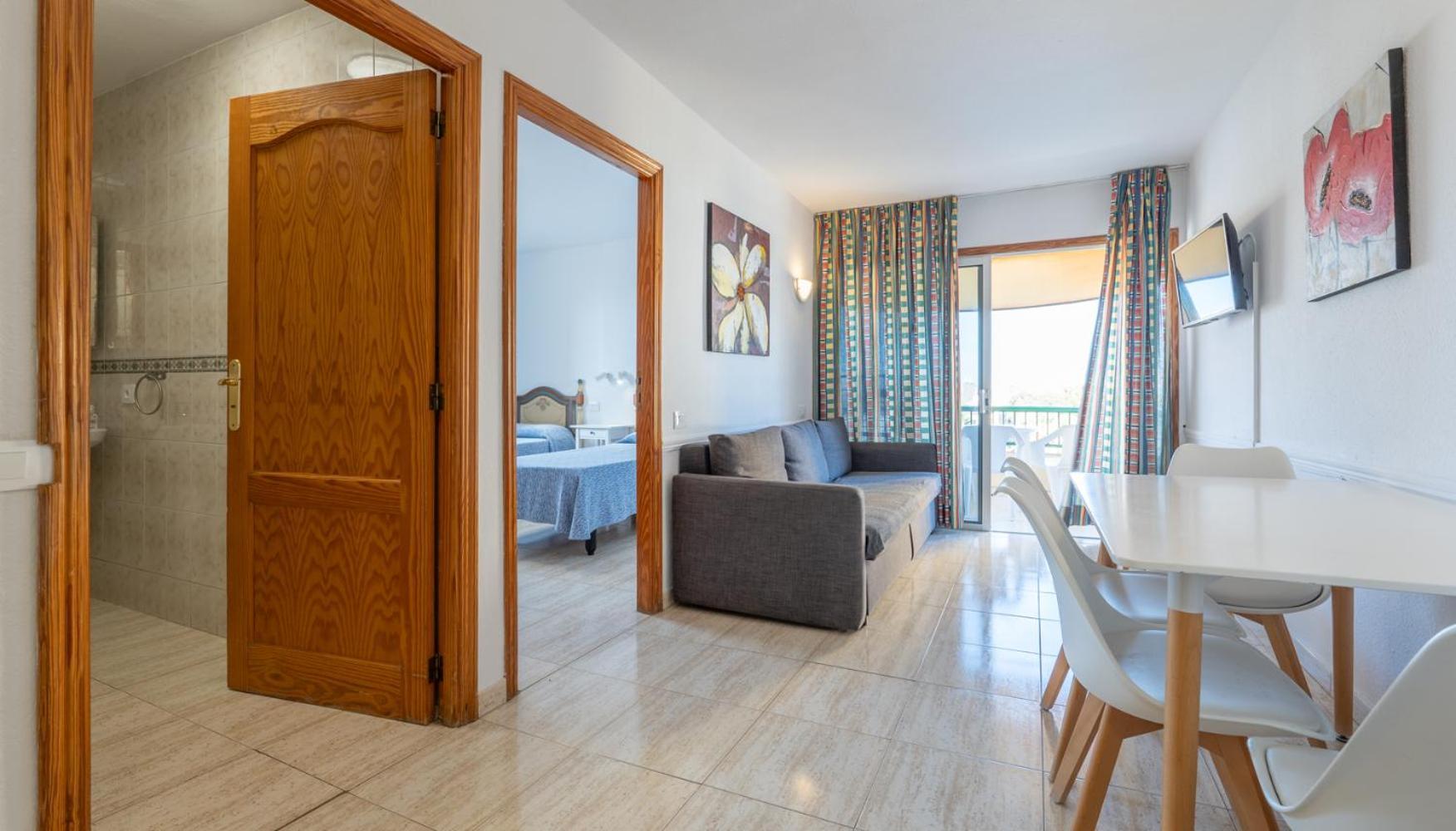 Torres Del Sol - Los Cristianos Лос Кристианос Экстерьер фото